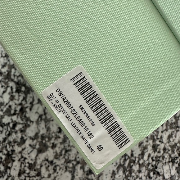 Off-White Mint Green Box - Picture 7 of 7